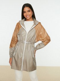 Демісезонна куртка Trendyol модель TCTSS22YR0006/Gri Фото