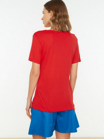 Футболка Trendyol модель TWOSS20TS0131/Kirmizi Фото
