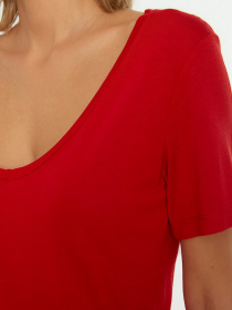 Футболка Trendyol модель TWOSS20TS0131/Kirmizi Фото