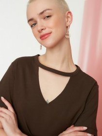 Футболка Trendyol модель TWOSS20TS0466/Kahverengi Фото