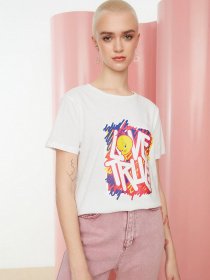 Футболка Trendyol модель TWOSS22TS0049/Beyaz Фото