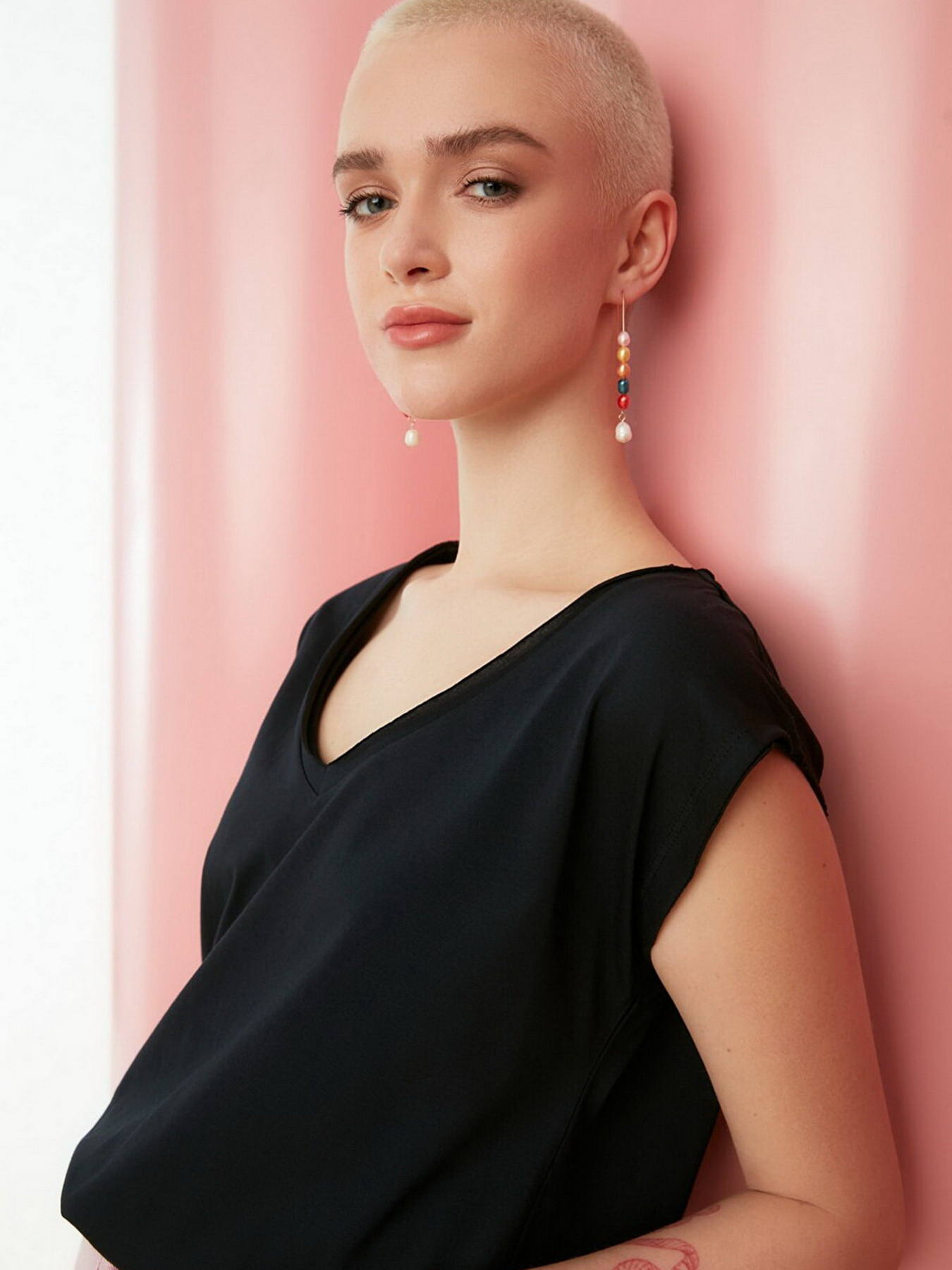 Футболка Trendyol модель TWOSS22TS0519/Siyah Фото