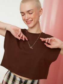Футболка Trendyol модель TWOSS22TS0694/Kahverengi Фото