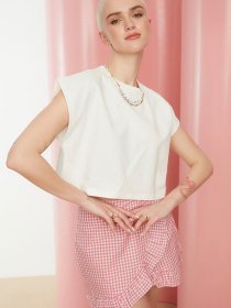 Футболка Trendyol модель TWOSS22TS0694/Beyaz Фото