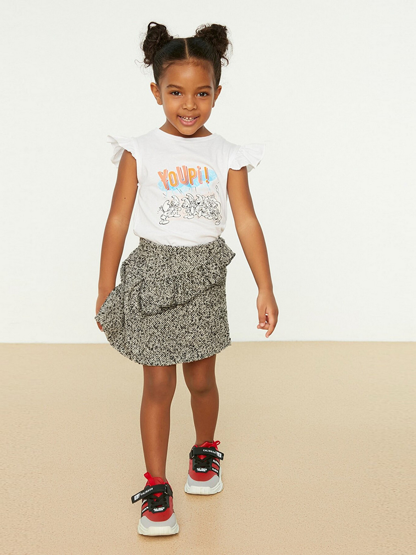 Футболка Trendyol модель TKDSS22TS0014/Beyaz Фото