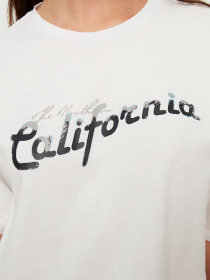 Футболка Trendyol модель TWOSS22TS0666/Beyaz Фото