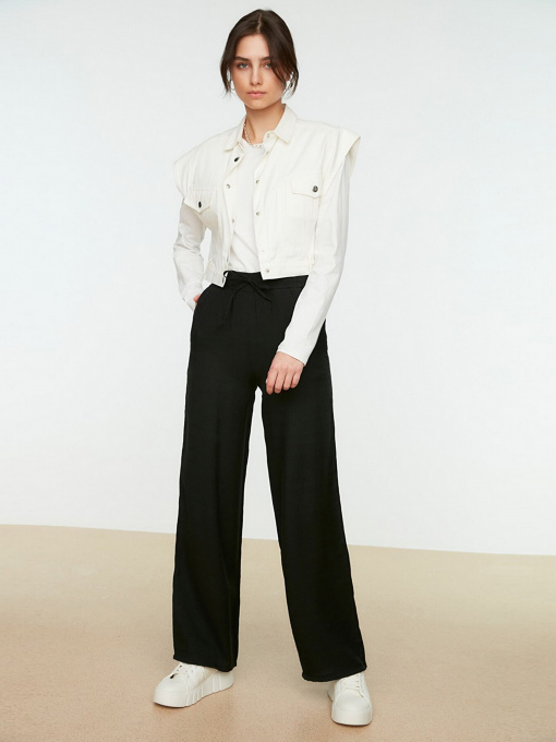 Брюки палаццо Trendyol модель TCTSS22PL0051/Siyah Фото