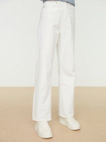 Прямі джинси Trendyol Wide Leg модель TCTSS22JE0045/Beyaz Фото