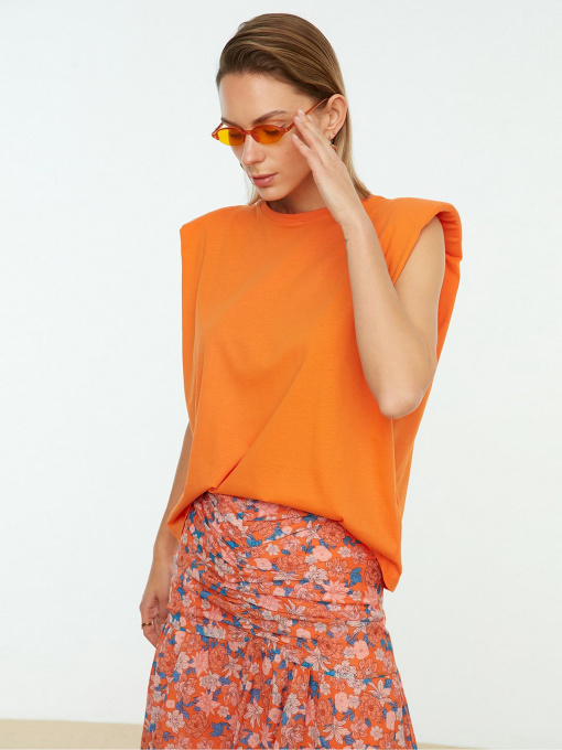 Футболка Trendyol модель TWOSS20TS0866/Turuncu Фото