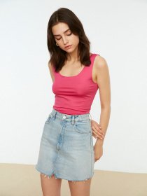 Майка Trendyol модель TWOSS22AL0016/Fusya Фото