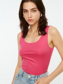 Майка Trendyol модель TWOSS22AL0016/Fusya Майка Trendyol модель TWOSS22AL0016/Fusya Фото