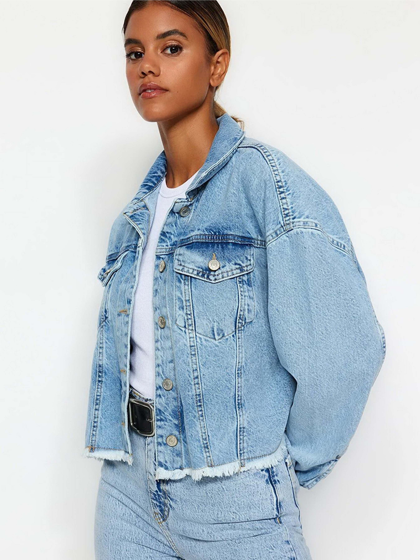 Джинсовая куртка Trendyol модель TWOSS21CE0046/Acik Mavi Фото