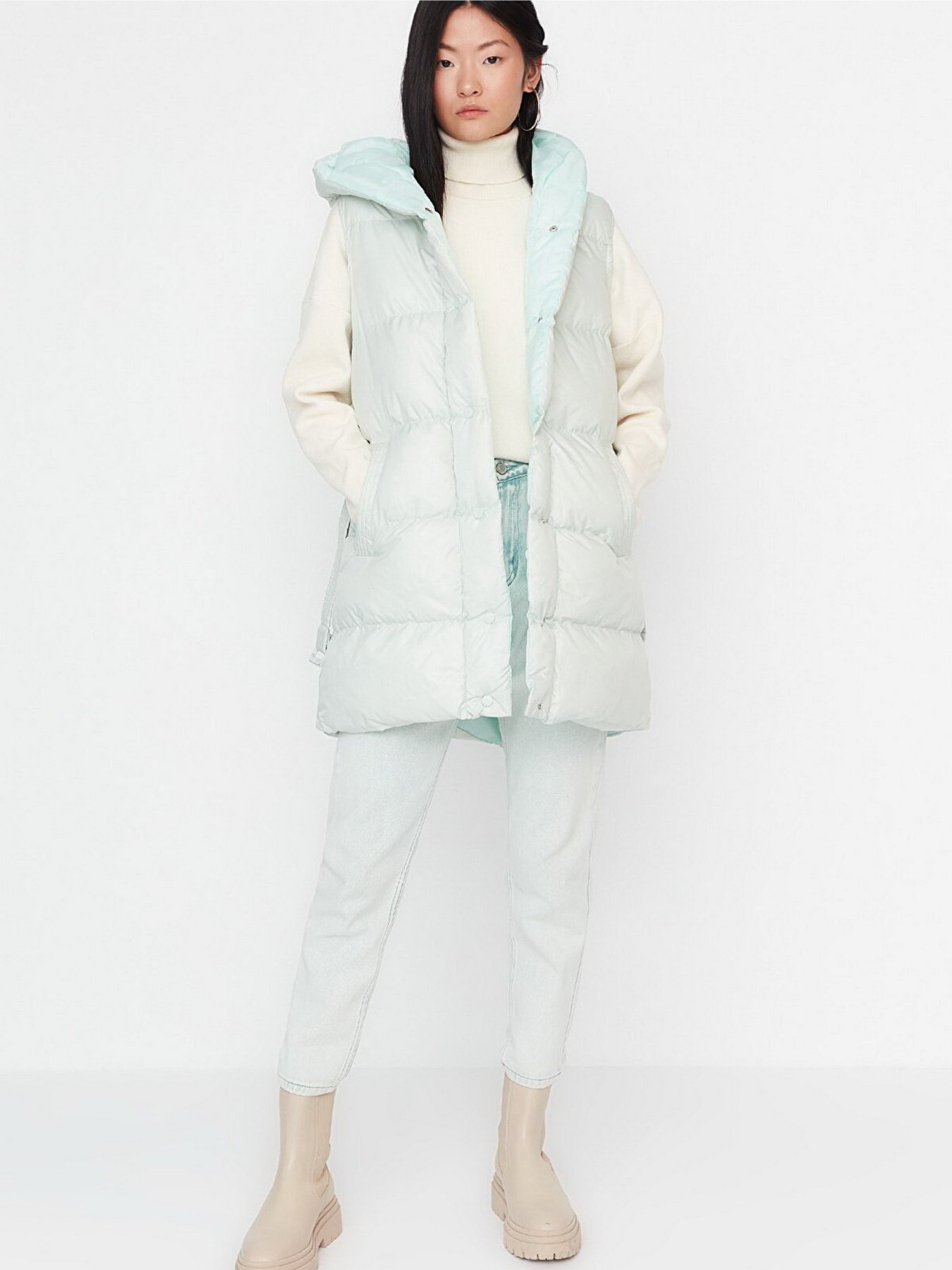 Утеплений жилет Trendyol модель TWOSS21YE0002/Mint Фото