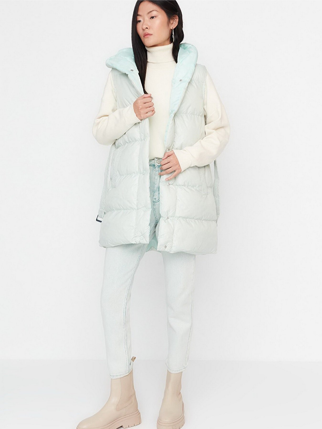 Утеплений жилет Trendyol модель TWOSS21YE0002/Mint Фото