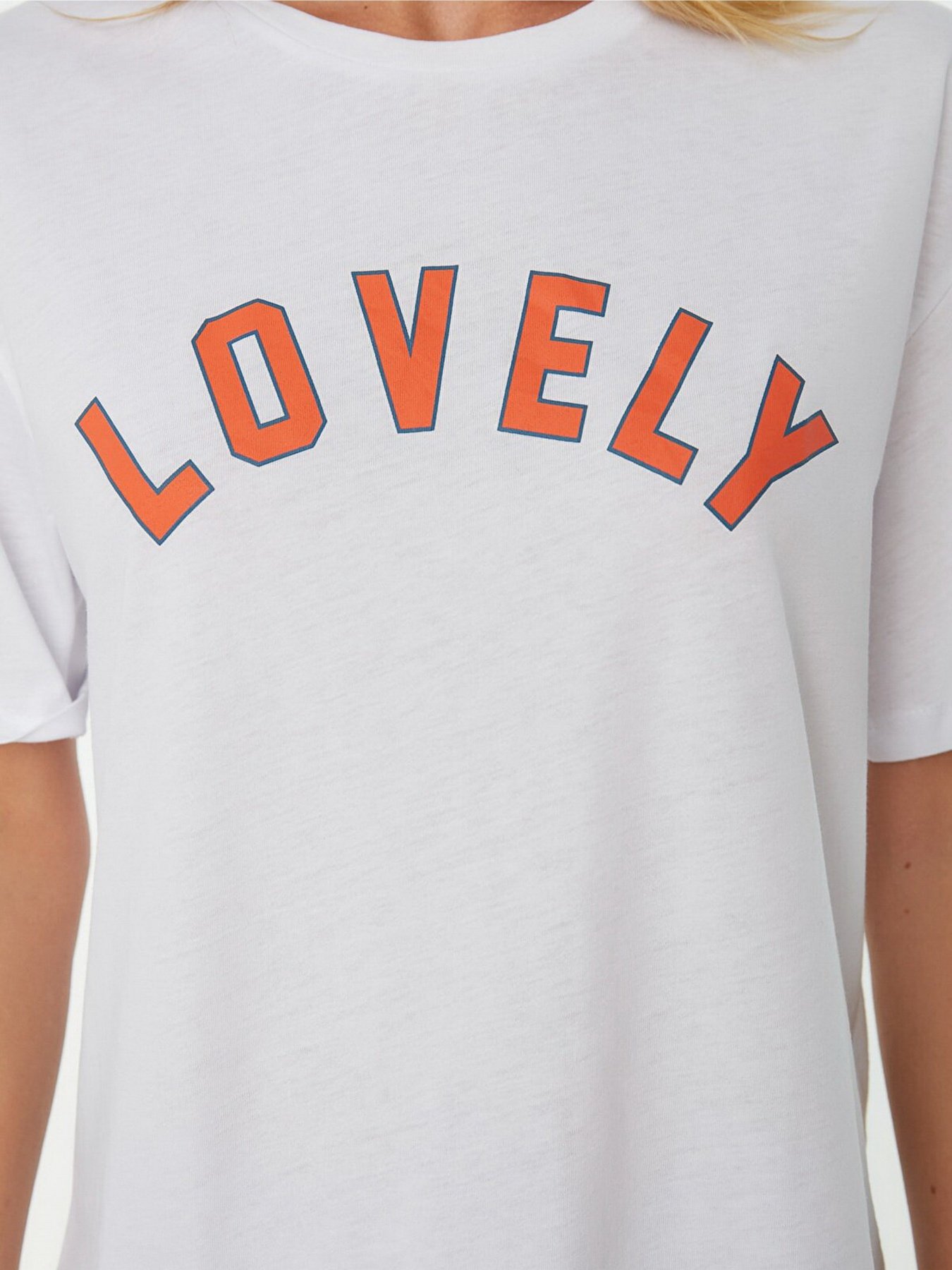 Футболки и поло Trendyol модель TWOSS22TS0957/Beyaz Футболки и поло Trendyol модель TWOSS22TS0957/Beyaz Фото