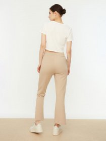 Штаны спортивные Trendyol модель TWOAW22EA0295/Tas Штаны спортивные Trendyol модель TWOAW22EA0295/Tas Фото