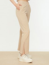 Штаны спортивные Trendyol модель TWOAW22EA0295/Tas Штаны спортивные Trendyol модель TWOAW22EA0295/Tas Фото