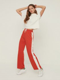 Штани спортивні Trendyol модель TWOAW22EA0547/Kiremit Фото
