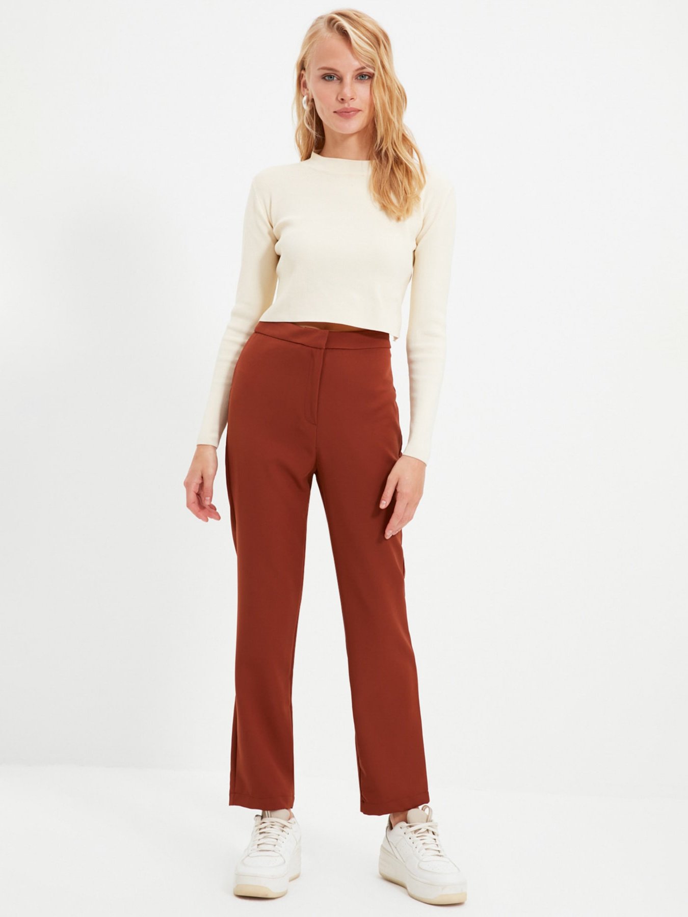 Повсякденні штани Trendyol модель TWOSS20PL0075/Kahverengi Фото