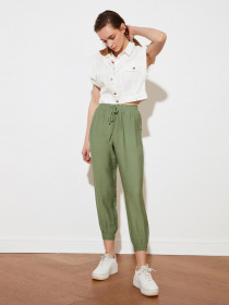 Джогери Trendyol модель TWOSS20PL0129/Yesil Фото