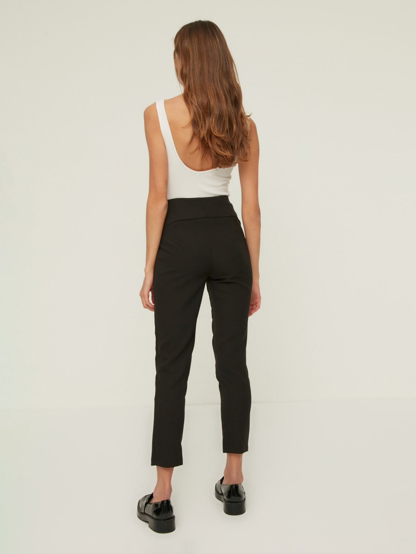 Повсякденні штани Trendyol модель TWOSS20PL0388/Siyah Фото