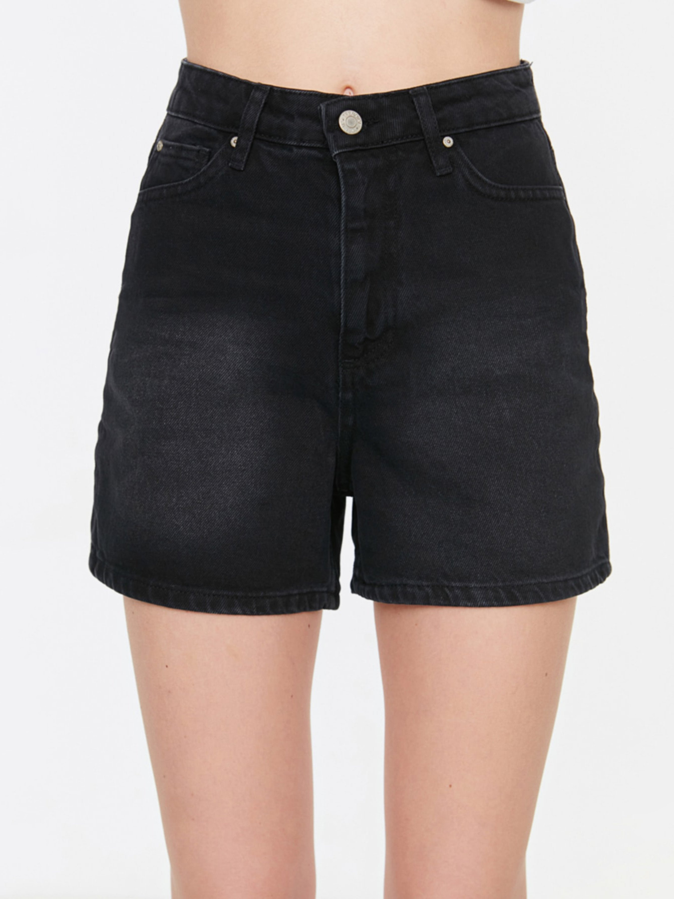 Джинсові шорти Trendyol модель TWOSS20SR0297/Siyah Фото