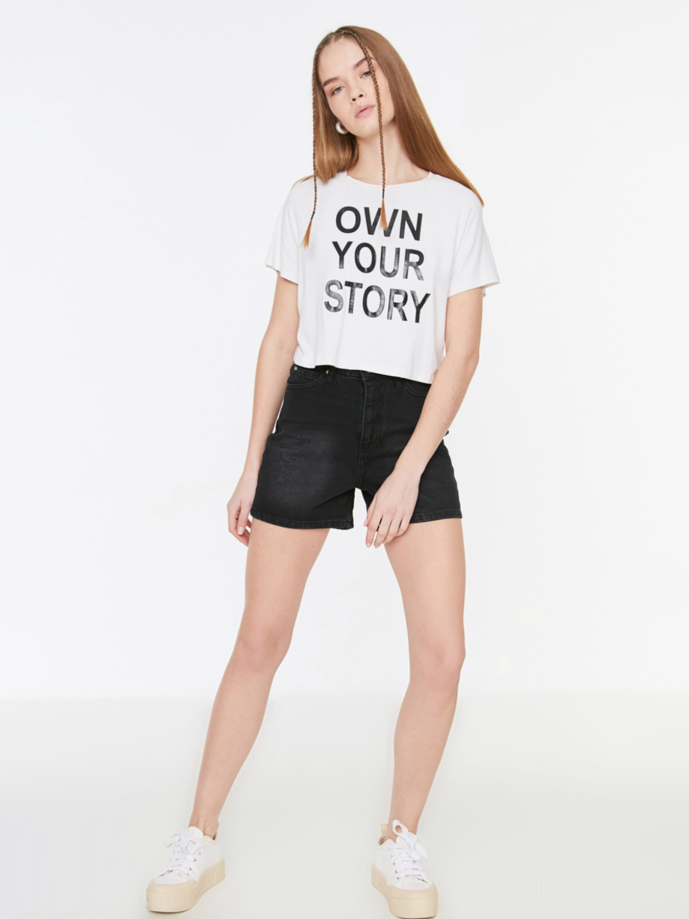 Джинсові шорти Trendyol модель TWOSS20SR0297/Siyah Фото