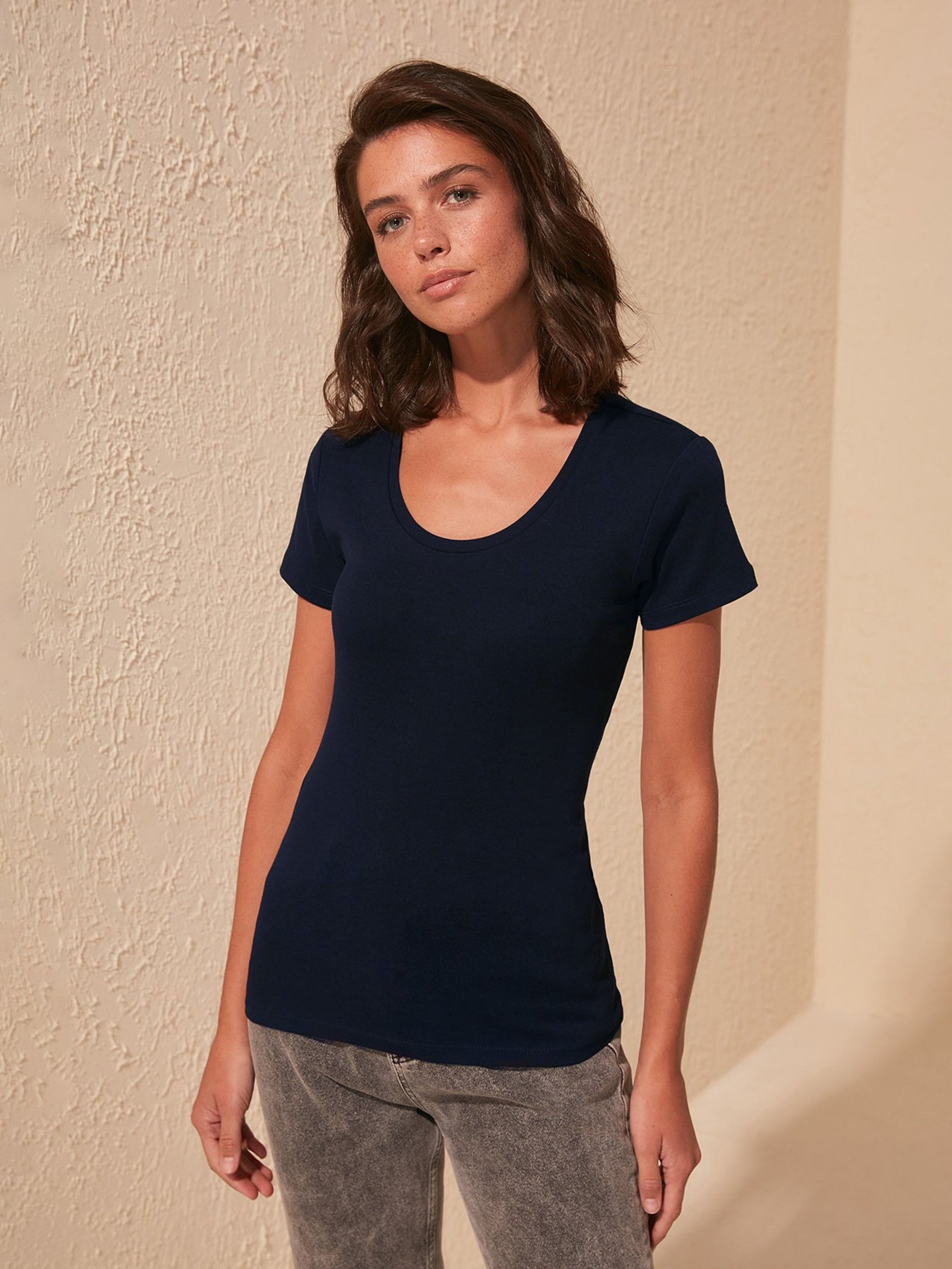 Футболка Trendyol модель TWOSS20TS0138/Lacivert Фото