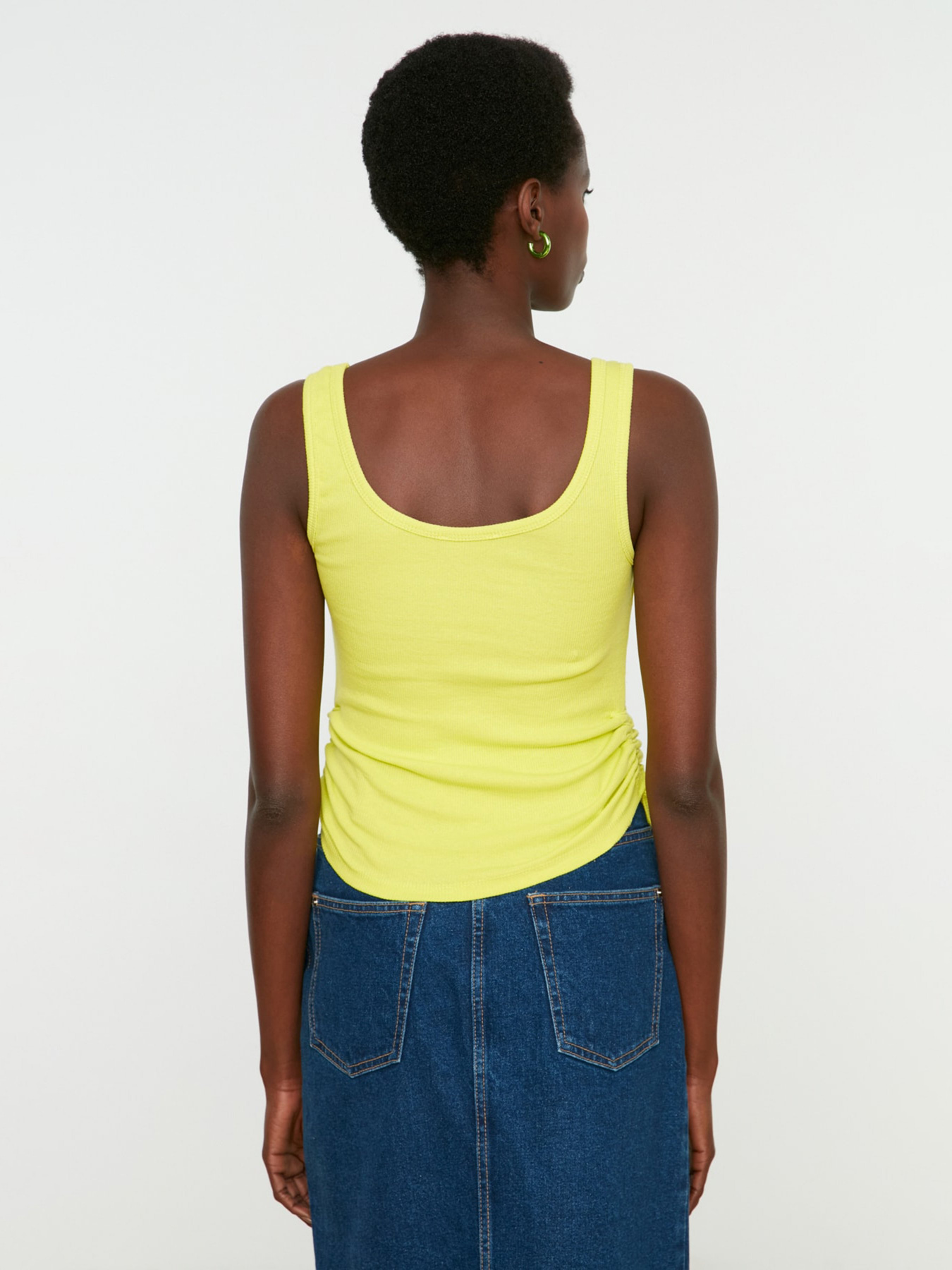 Топ Trendyol модель TWOSS21AL0020/Sari Фото