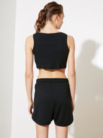 Шорты Trendyol модель TWOSS21SR0061/Siyah Фото
