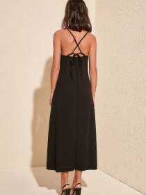 Платья Trendyol модель TWOSS20EL1734/Siyah Фото