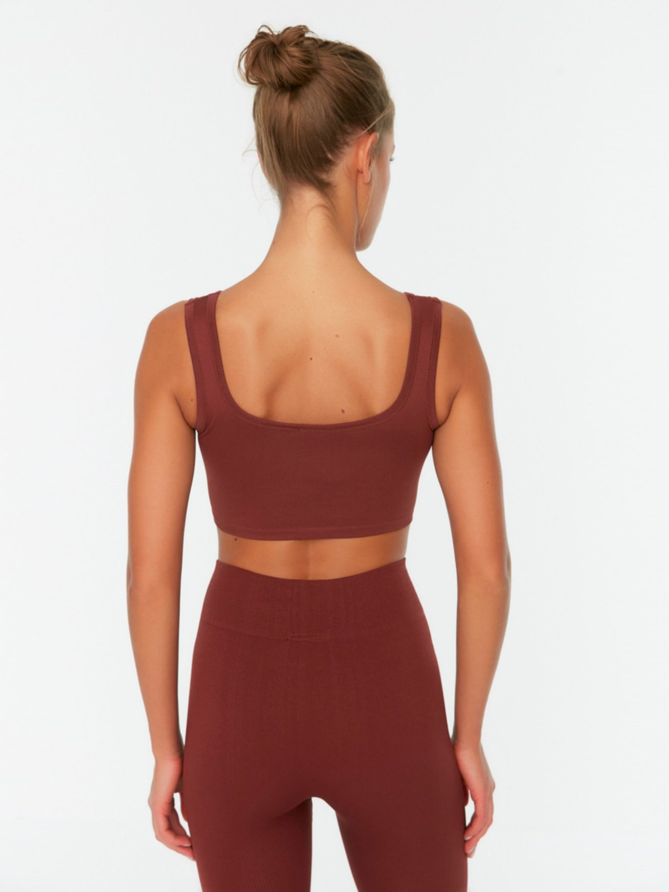 Спортивний топ Trendyol модель TWOSS21SS0008/Kahverengi Спортивний топ Trendyol модель TWOSS21SS0008/Kahverengi Фото