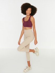 Топ спортивный Trendyol модель TWOSS21SS0008/Murdum Фото