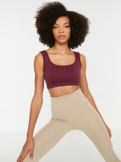 Топ спортивный Trendyol модель TWOSS21SS0008/Murdum Фото