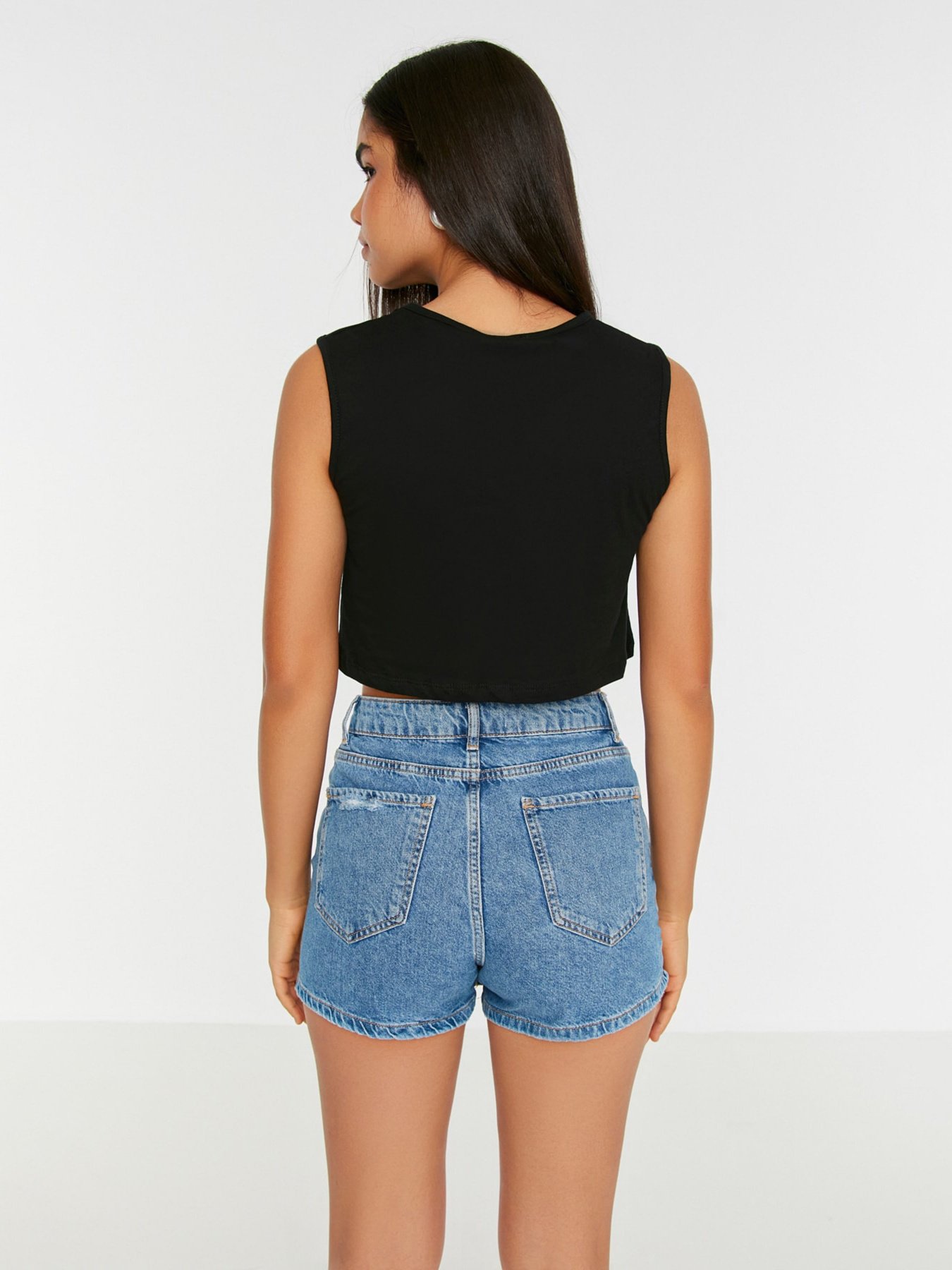 Топ Trendyol модель TWOSS22AL00076/Siyah Фото