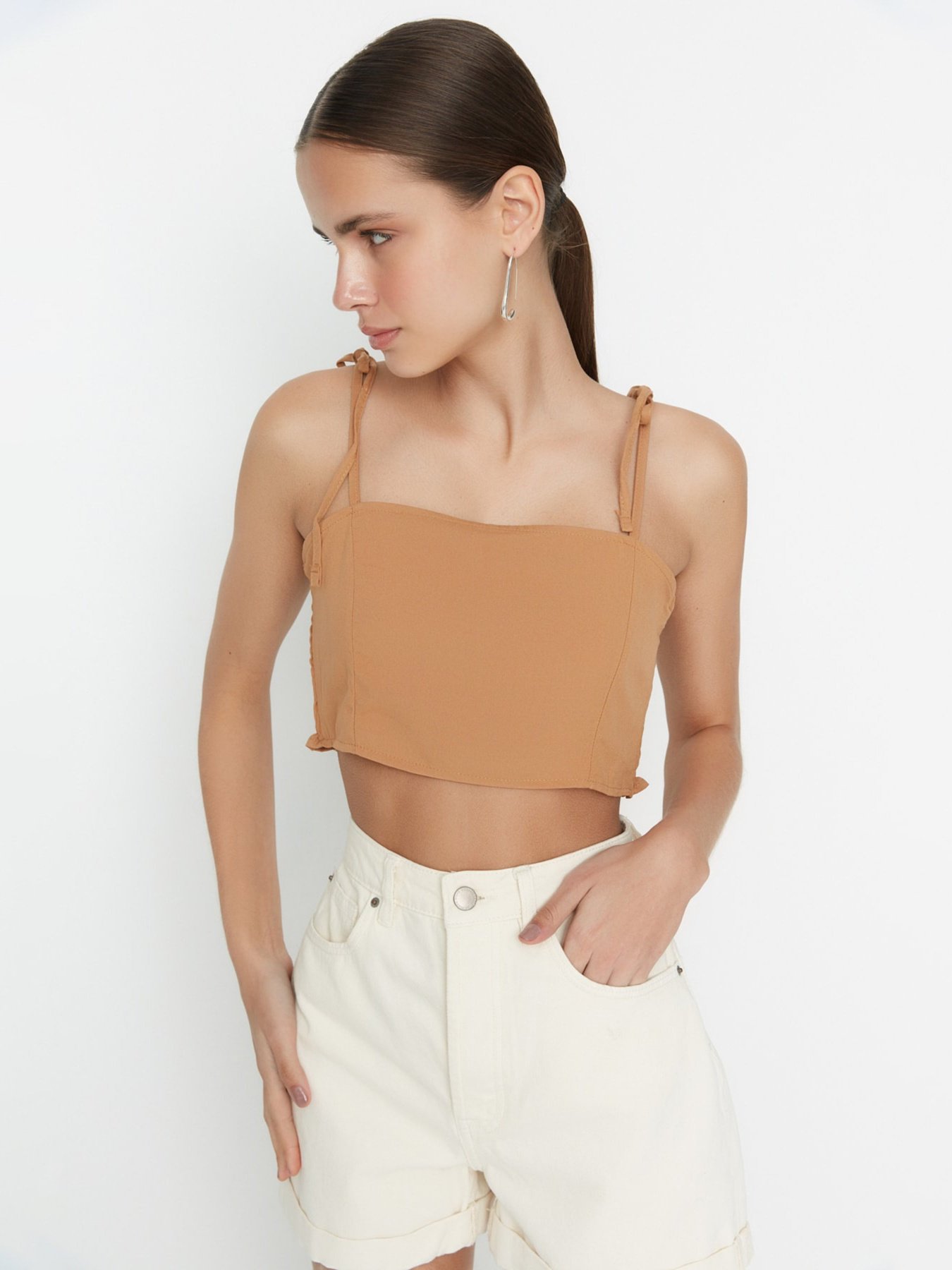 Топ Trendyol модель TWOSS22BZ0158/Acik Kahverengi Фото