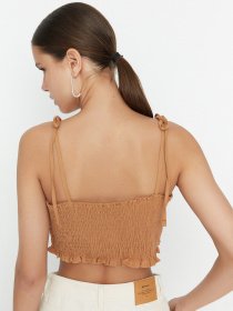 Топ Trendyol модель TWOSS22BZ0158/Acik Kahverengi Фото