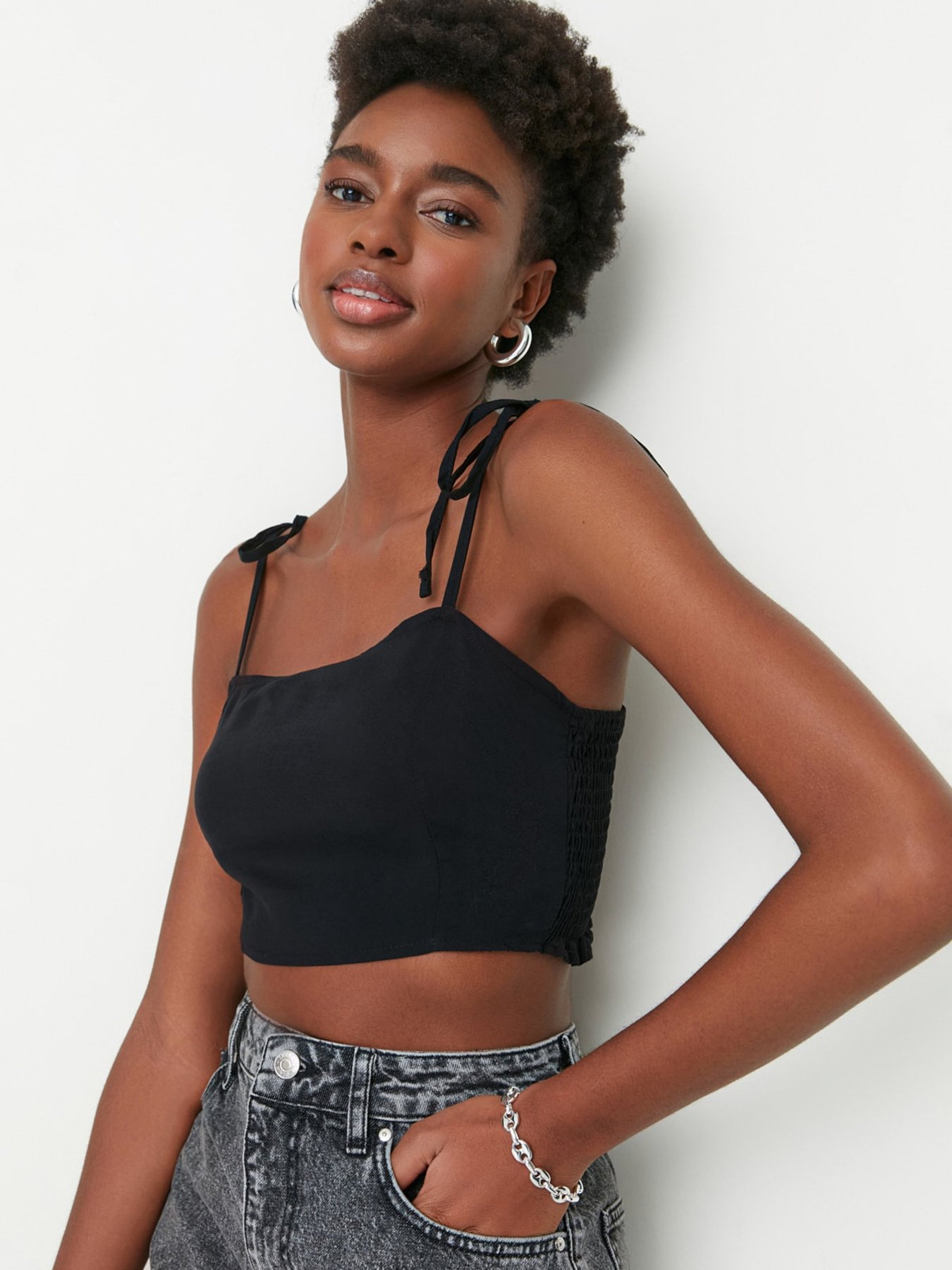 Топ Trendyol модель TWOSS22BZ0158/Siyah Фото