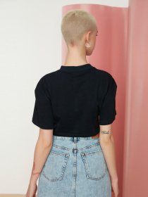 Топ Trendyol модель TWOSS22BZ0953/Lacivert Топ Trendyol модель TWOSS22BZ0953/Lacivert Фото