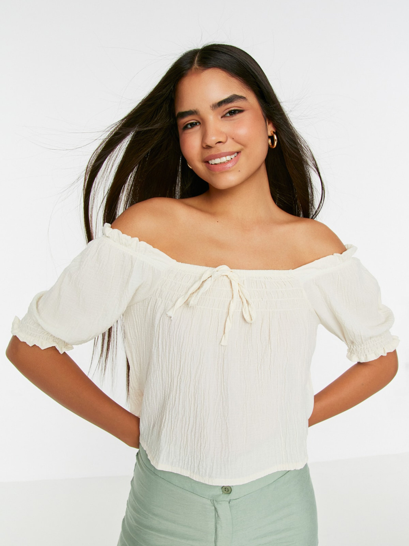 Блуза Trendyol модель TWOSS22BZ1020/Ekru Фото