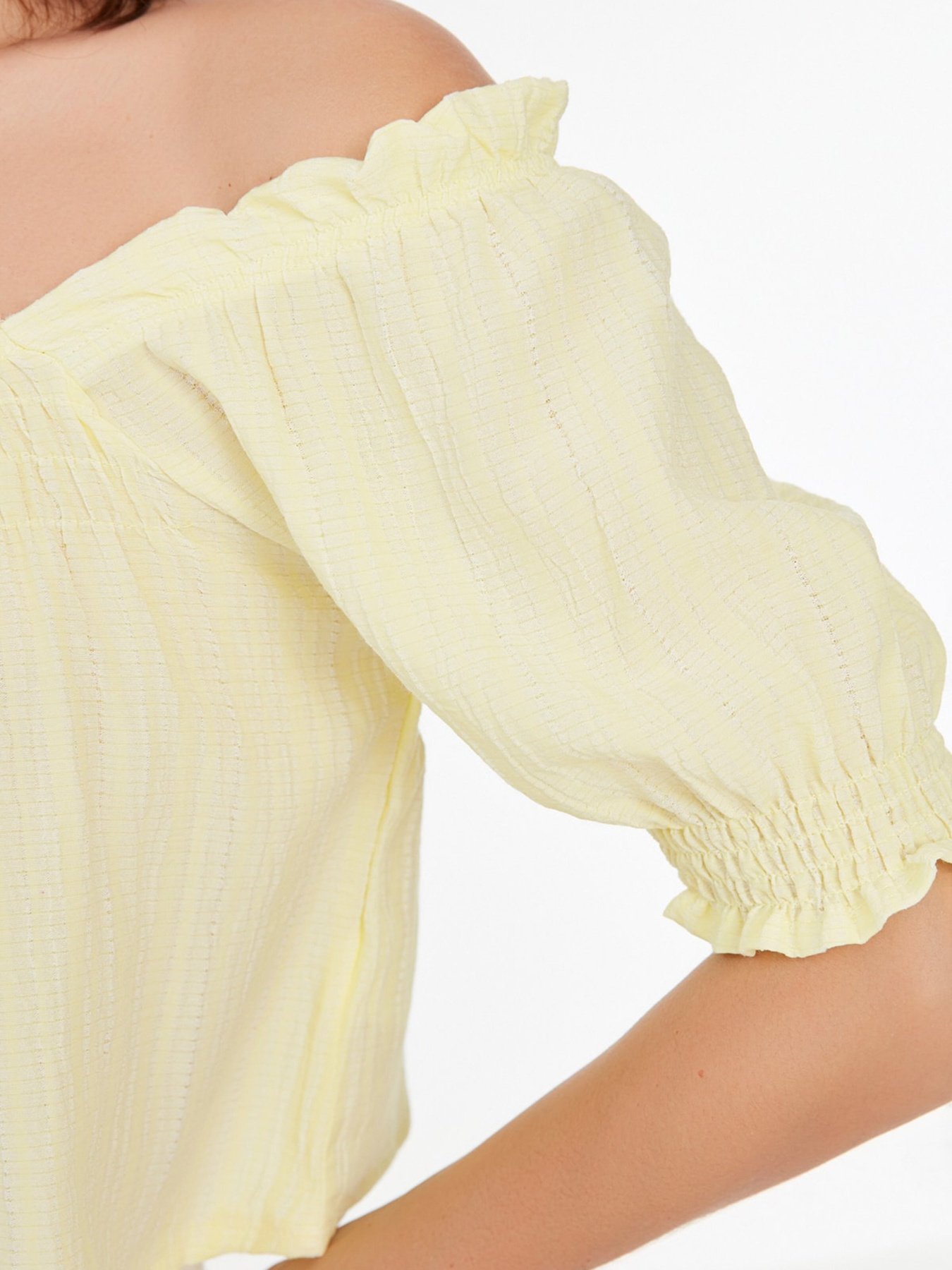 Блуза Trendyol модель TWOSS22BZ1020/Sari Фото