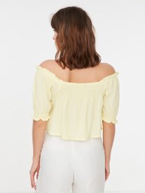 Блуза Trendyol модель TWOSS22BZ1020/Sari Фото