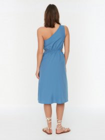 Сукня міді Trendyol модель TWOSS22EL2322/Indigo Фото