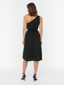 Сукня міді Trendyol модель TWOSS22EL2322/Siyah Фото