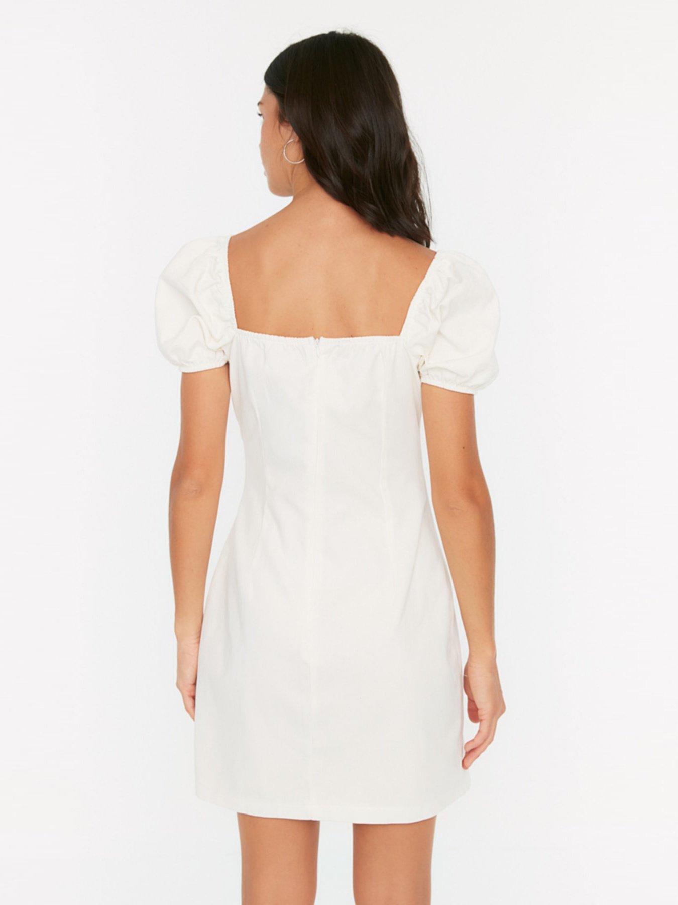 Сукня міні Trendyol модель TWOSS22EL2610/Ekru Фото