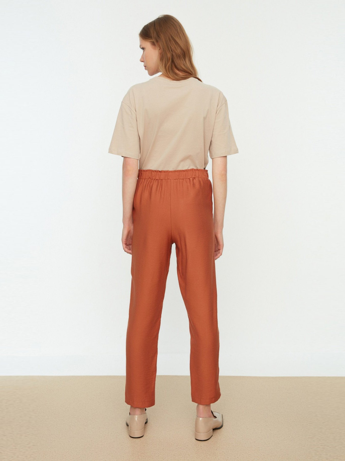 Повседневные штаны Trendyol модель TWOSS22PL0127/Kahverengi Повседневные штаны Trendyol модель TWOSS22PL0127/Kahverengi Фото