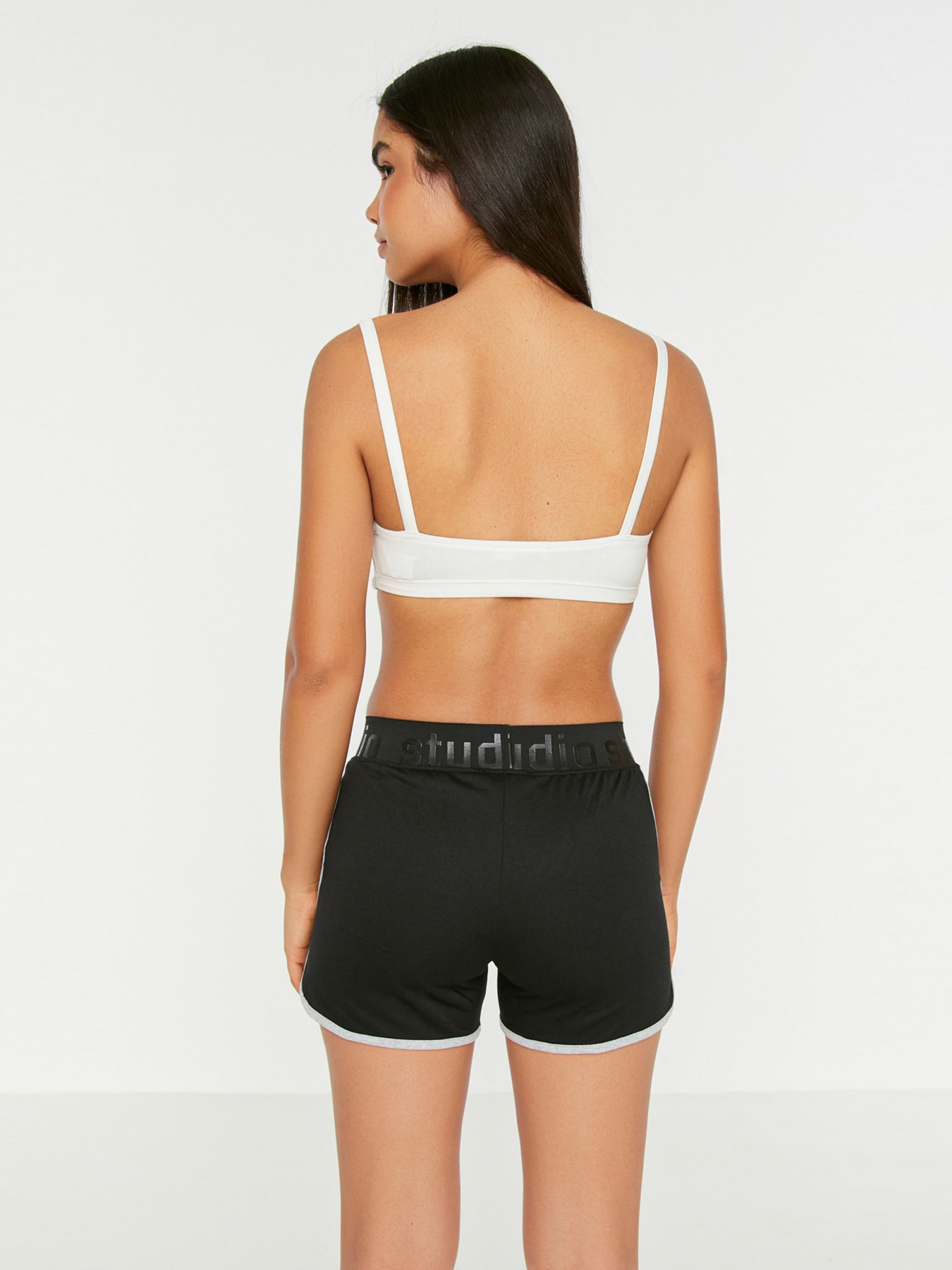 Шорти Trendyol модель TWOSS22SR00012/Siyah Фото