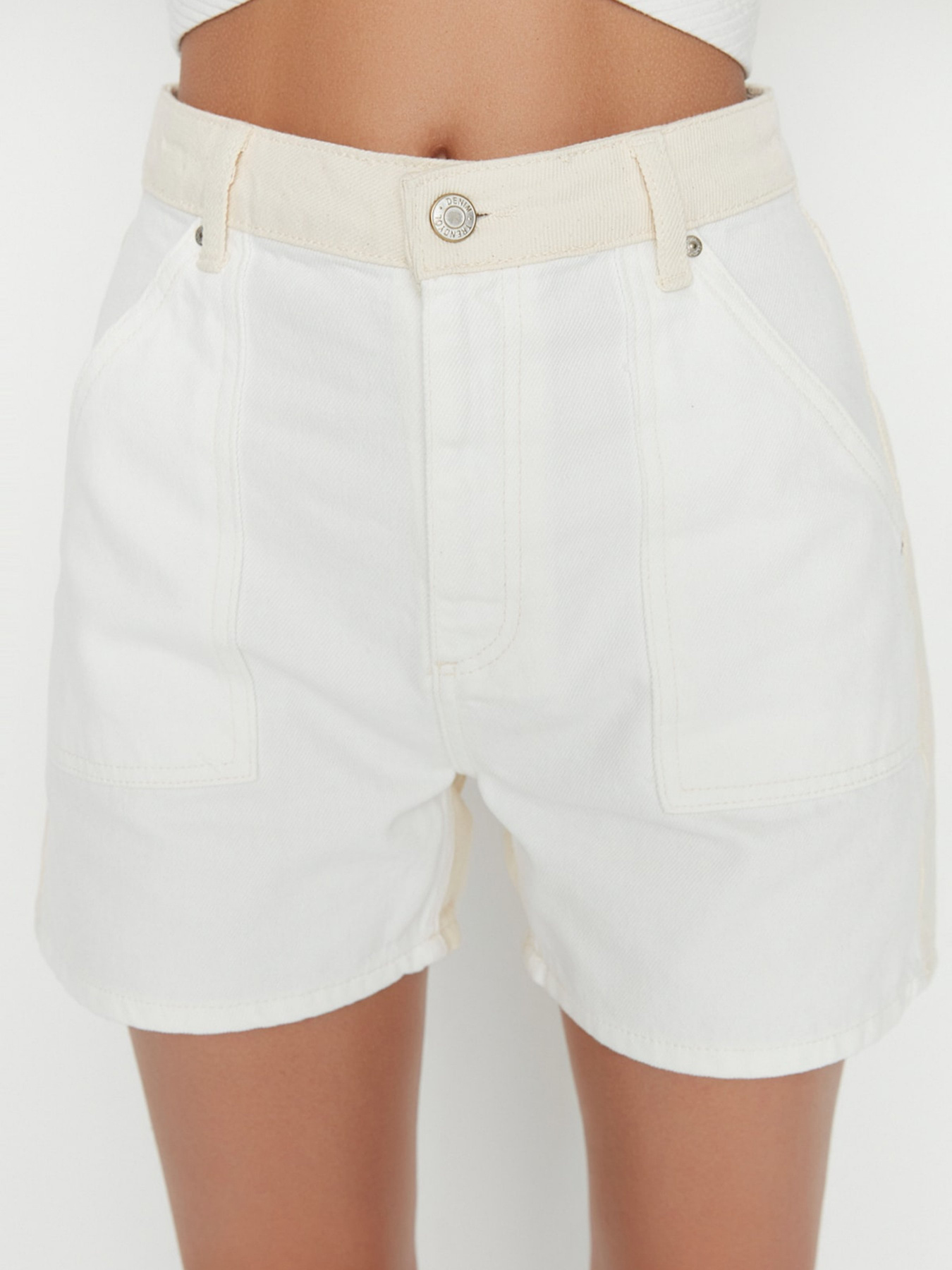 Повсякденні шорти Trendyol модель TWOSS22SR00091/Cok Renkli Повсякденні шорти Trendyol модель TWOSS22SR00091/Cok Renkli Фото