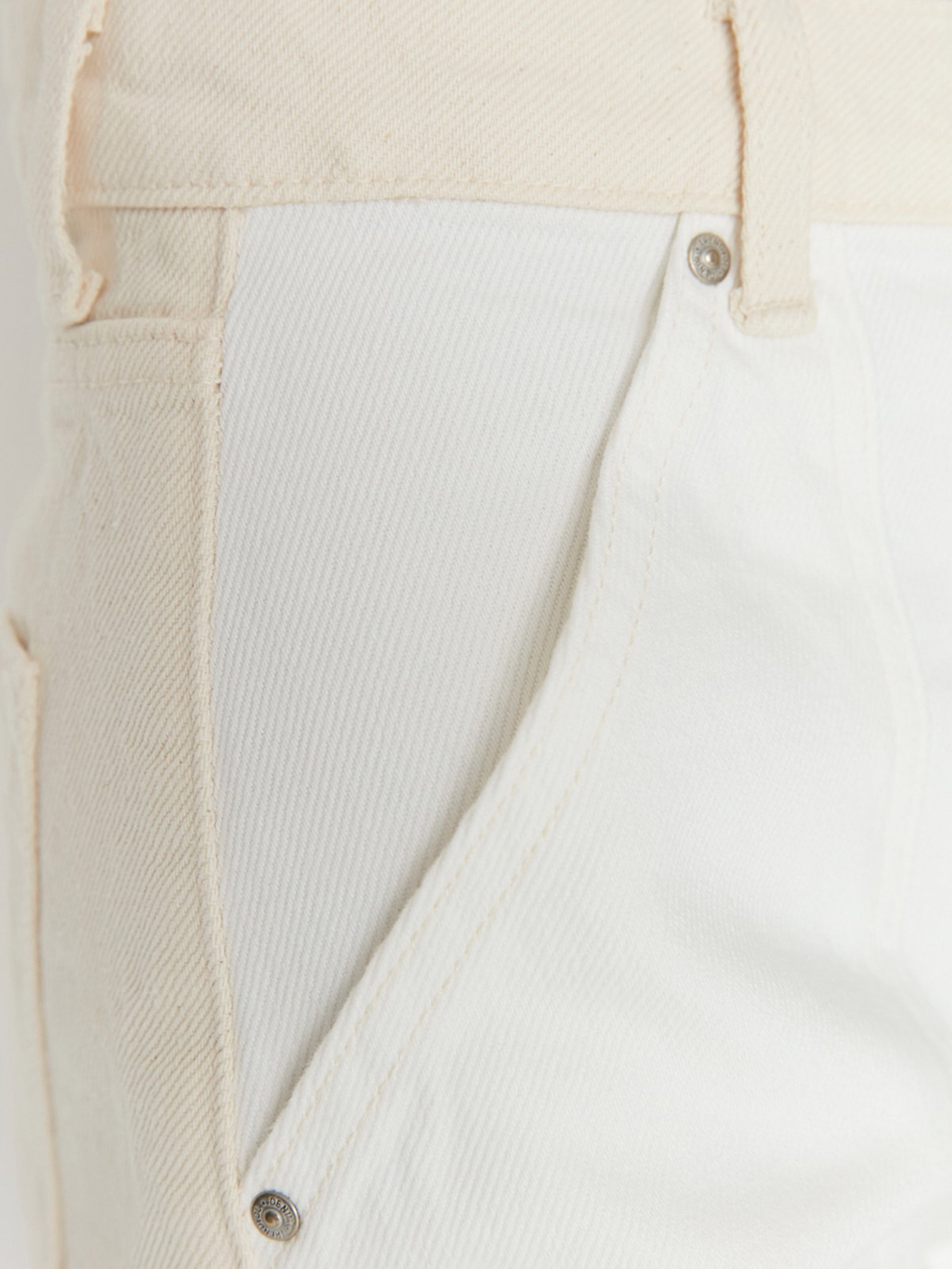 Повсякденні шорти Trendyol модель TWOSS22SR00091/Cok Renkli Повсякденні шорти Trendyol модель TWOSS22SR00091/Cok Renkli Фото