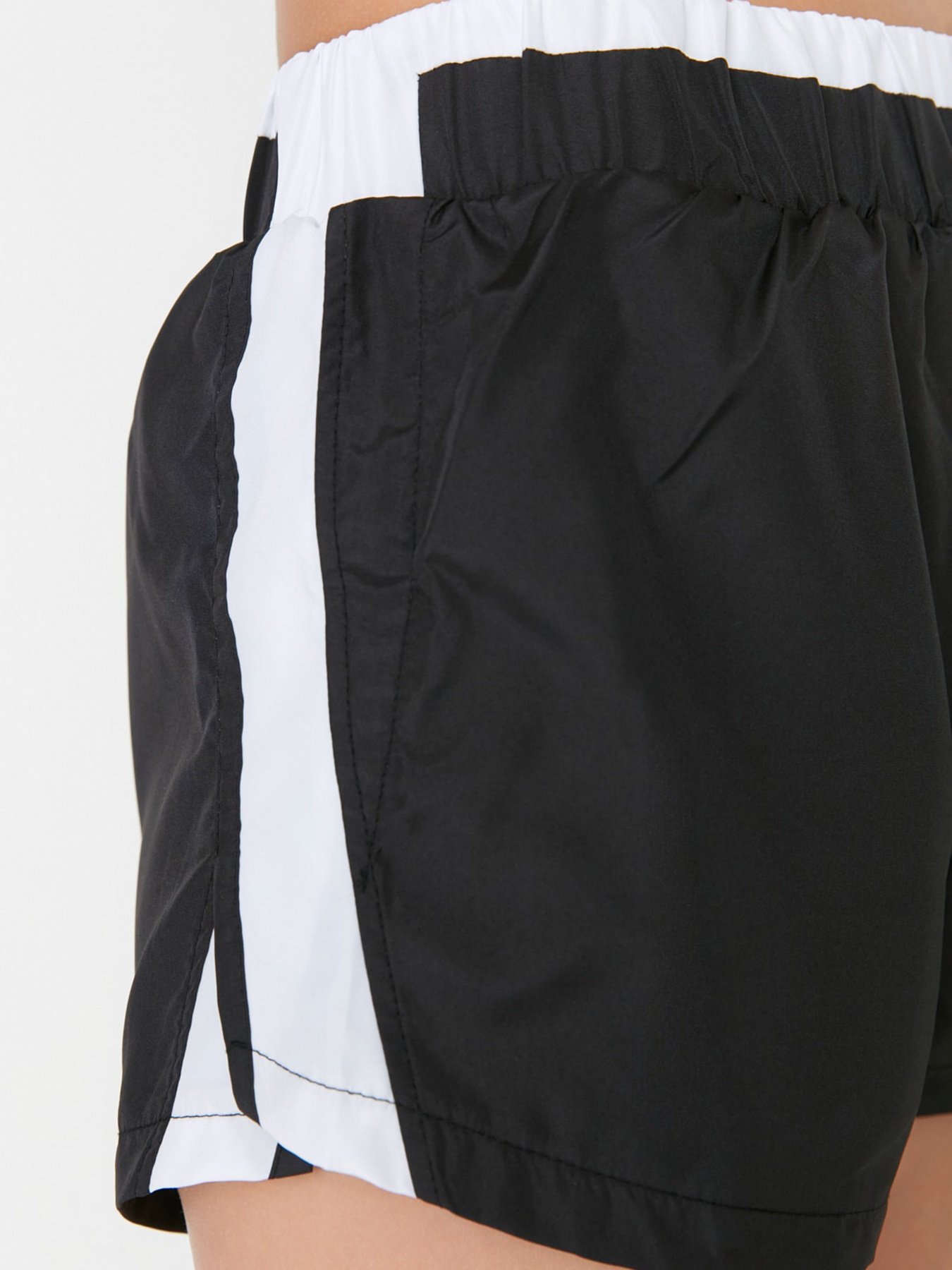 Шорти Trendyol модель TWOSS22SR00106/Siyah Фото